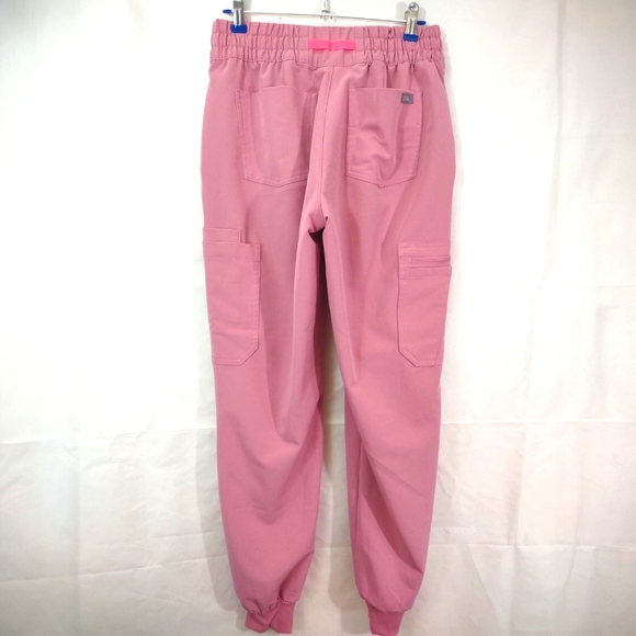 Figs Chalk Pink Uman Relaxed Jogger - Picture 3 of 5
